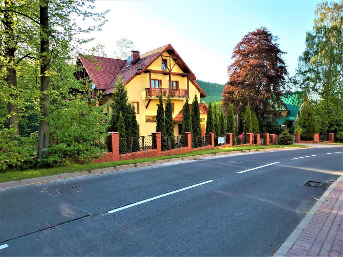Aga - Komfortowe Pokoje Z Lazienkami - Aneks Kuchenny - Doskonala Lokalizacja Blisko Centrum - Parking W Cenie Pobytu - Zapraszamy! Karpacz Exterior foto